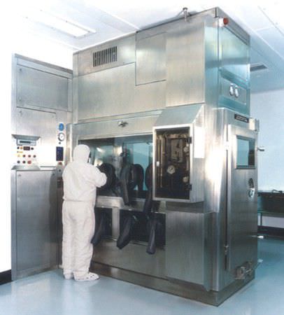 Glove box - Telstar Technologies, S.L.