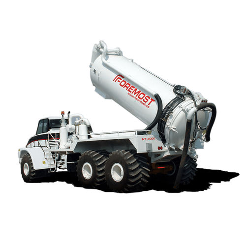 Camion di caricamento per aspirazione - VT4000 - Foremost Industries LP - a 3 assi / fuoristrada