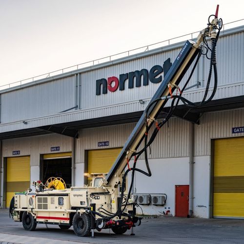 Pompa per calcestruzzo mobile - SPRAYMEC 4100 - Normet - per galleria / sotterranea / per applicazioni minerarie