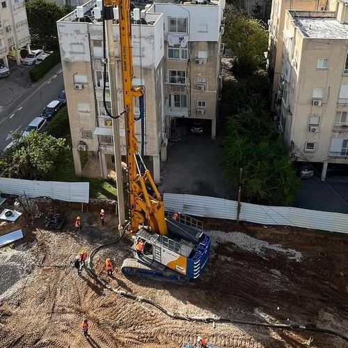 Perforatrice di stabilizzazione - BG 30 H BT 85 - BAUER Maschinen GmbH - geotecnica / multifunzione / per pali di fondazione