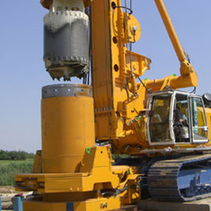 Morsa giracolonna idraulica - BV series  - BAUER Maschinen GmbH