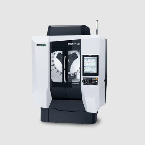 Centro di lavoro 3 assi - DMP 70 - DMG MORI - verticale / per il settore aerospaziale / per applicazioni mediche