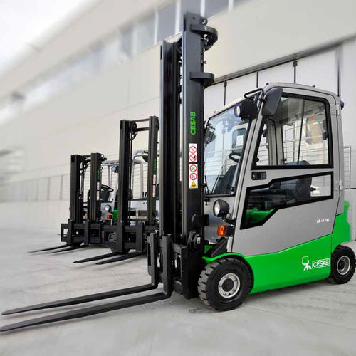 Carrello elevatore elettrico - B400 series - CESAB - con conducente seduto / per movimentazione / 4 ruote