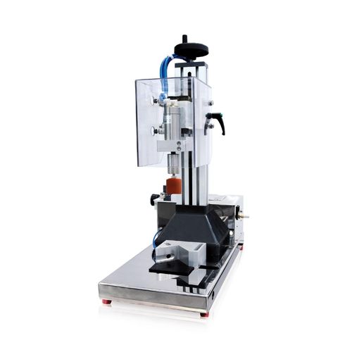 Tappatrice avvitatrice semiautomatica - AV30 - Marchesini Group - lineare / per bottiglie in vetro / per prodotti cosmetici