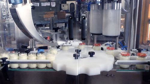 Riempitrice tappatrice etichettatrice automatica - RTE4U - PMR System Group - controllata da PLC / per container / per capsula Twist