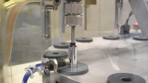 Riempitrice chiuditrice per prodotti cosmetici - MFC MINI - PMR System Group - monoblocco / pneumatica / per bottiglie