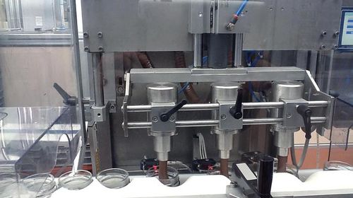 Riempitrice tappatrice etichettatrice automatica - RTE3U - PMR System Group - controllata da PLC / per sugo / per crema