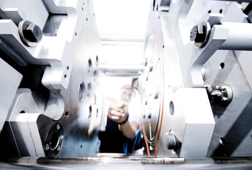 Pressa ad iniezione orizzontale - DESMA series - DESMA Elastomertechnik - idraulica / per elastomeri