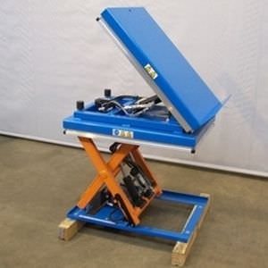 Tavola elevatrice a forbice - HT-T-H-010-1022-90 - ADE-WERK - idraulica / stazionaria / basculante