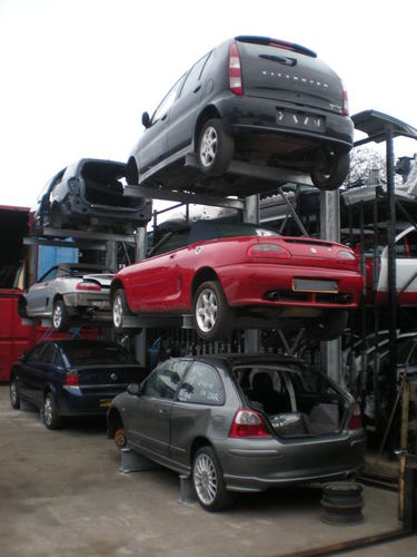 Scaffalatura cantilever - Wickens - regolabile / per carichi pesanti / per rottami di automobili