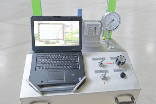Banco di prova di pressione - VC10-CC - Ventil Test Equipment BV - controllabile tramite PC / per valvole di scarico / compatto
