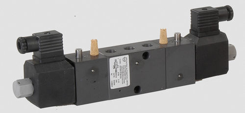 Elettrovalvola a comando diretto - P5006V01 - Rotex Automation Limited - a 5 vie / per gas / olio
