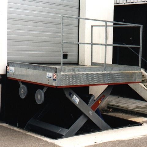 Tavola elevatrice a forbice - 18.0xxxx series	 - Büter Hebetechnik GmbH - idraulica / stazionaria / di carico