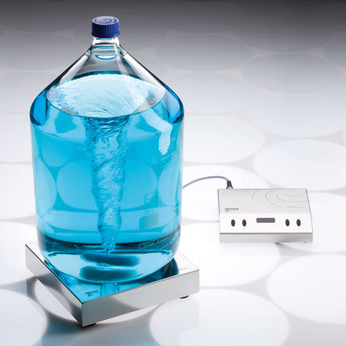 Agitatore di laboratorio magnetico - MAXdrive - 2mag AG - analogico / per becher / per applicazioni mediche