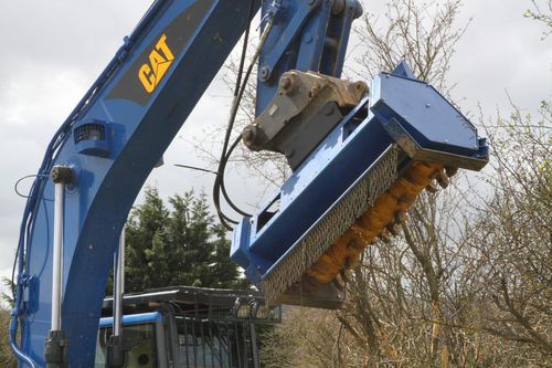 Decespugliatrice forestale - Auger Torque Europe Ltd.