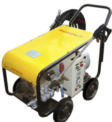 Pompa a pistone - PressureJet Systems Pvt. Ltd. - per acqua calda / con motore a combustione / industriale