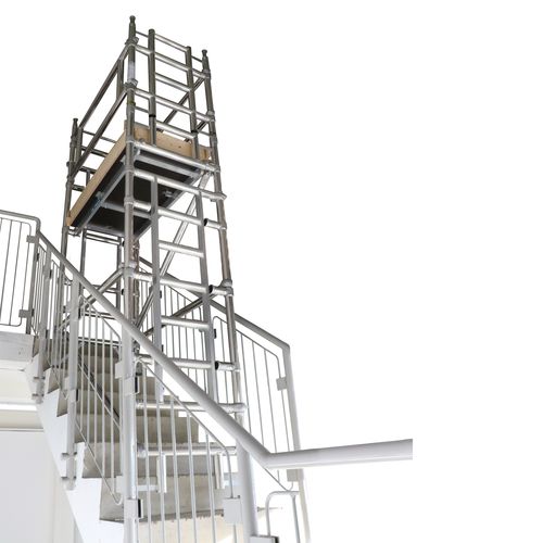 Ponteggio a torre con scala - stair access tower - Euro Towers Ltd - per facciata / modulare