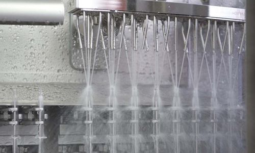 Macchina per pulizia ad acqua - SWS Series - Bausch + Ströbel Maschinenfabrik Ilshofen GmbH+Co. KG - a solvente / a spruzzo / per l'industria farmaceutica
