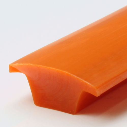 Nastro trasportatore a T - BEHA Innovation GmbH - BEHAbelt - in PUR / 84 shore A / per l'industria agroalimentare