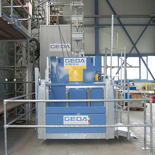 Montacarichi a cremagliera - 850 ZM P - GEDA GmbH - per prodotti edili / a colonna