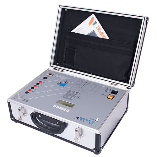 Apparecchio per prove disgiuntori -  SCOT M3K - SCOPE T&M Pvt. Ltd. - elettrico / automatico / compatto