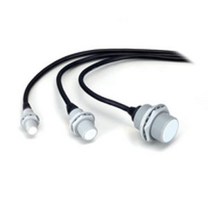 Sensore di prossimità induttivo - EV-F series - Keyence - cilindrico / M18 / M12