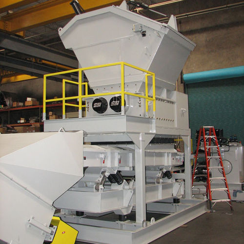 Trituratore primario - Dual-Shear® M120 series - SSI Shredding Systems, Inc. - a 2 alberi / per rifiuti solidi sfusi / di metallo