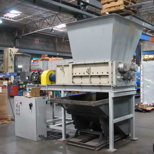 Trituratore primario - Quad® Q55 - SSI Shredding Systems, Inc. - a 4 alberi / per rifiuti sanitari / di metallo