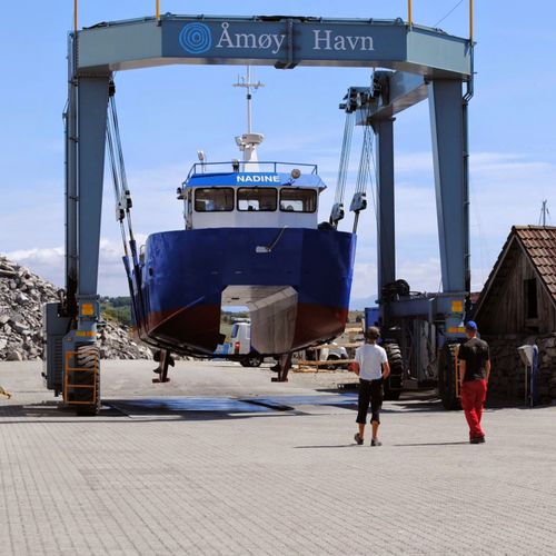 Gru a cavalletto semovente - BHT 75 - Ascom SpA - per applicazioni marine