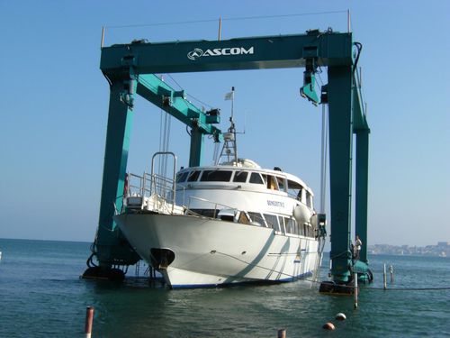 Gru a cavalletto semovente - ATS 25-400 - Ascom SpA - per applicazioni marine