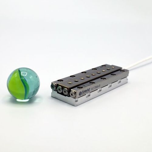 Piastra di posizionamento lineare - SLC-1750 - SmarAct GmbH - piezoelettrica / 1 asse / in ciclo chiuso