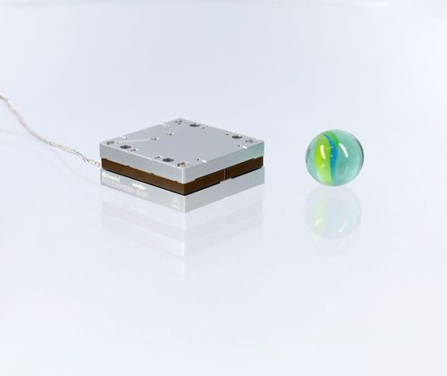 Piastra di nanoposizionamento lineare - PLF3232-x.60 - SmarAct GmbH - piezoelettrica / 1 asse / compatta