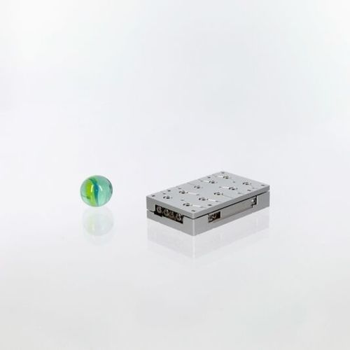 Piastra di posizionamento lineare - CLS-3252 - SmarAct GmbH - piezoelettrica / in ciclo chiuso / vuoto-compatibile