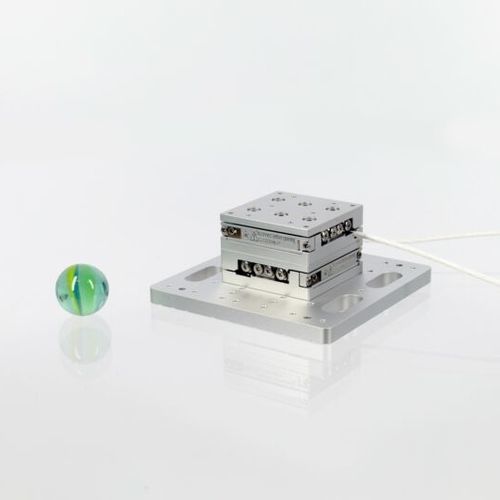 Piastra di posizionamento lineare - XY-CLS32:32 - SmarAct GmbH - 2 assi / in ciclo chiuso / modulare
