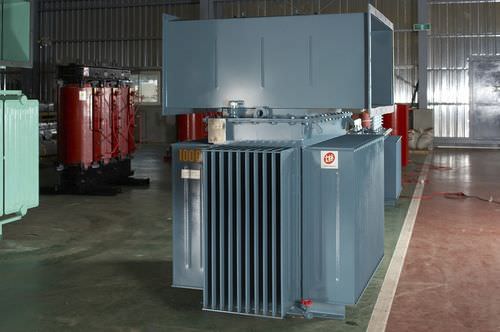 Trasformatore di distribuzione - Shihlin Electric & Engineering Corporation - in olio / trifase / montato su supporto