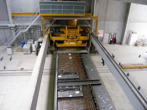 Distributore per calcestruzzo - AVERMANN Maschinenfabrik GmbH & Co. KG