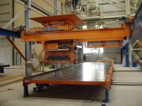 Pallet in metallo - AVERMANN Maschinenfabrik GmbH & Co. KG - euro / per blocchi in calcestruzzo