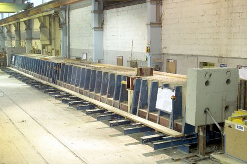 Cassaforma per pilastri - AVERMANN Maschinenfabrik GmbH & Co. KG