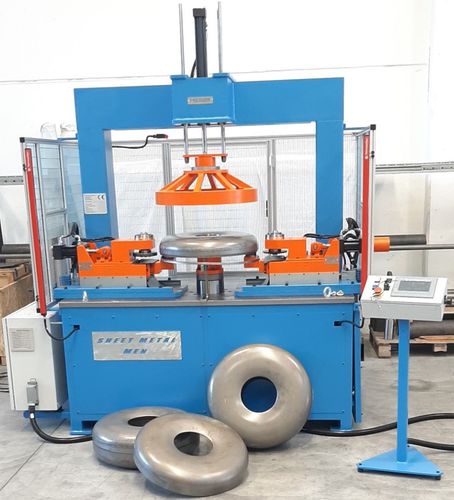 Rifilatrice automatica - SMM-700 - Sheet Metal Men s.r.l. - per bombole di gas