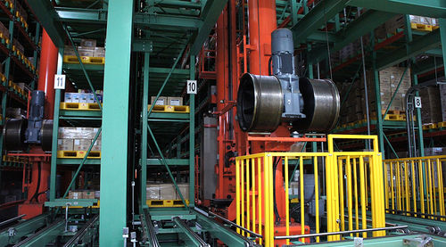 Trasloelevatore per sistema di contenitori - STC - Shin Heung Machine Company (SMC)