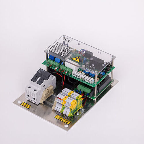 Controllore di angolo di fase per alimentatore vibrante - CV12 - MP Elettronica Srl