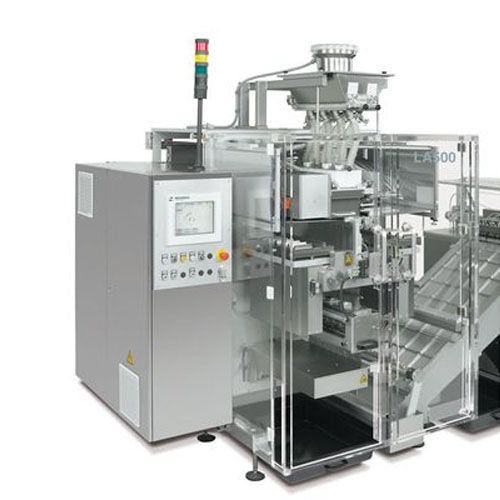 Confezionatrice verticale - LA500 - Körber Pharma - flow-pack / automatica / per l'industria agroalimentare