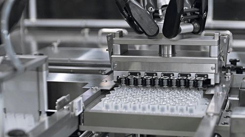 Sistema di movimentazione su misura - Körber Pharma - per movimentazione / per prodotti farmaceutici