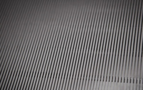 Vaglio con griglia metallica a sezione cuneiforme a fessura - FLSmidth MAAG® Gears and drives