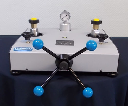 Comparatore di pressione per calibrazione di pressione - CA2-200B - AREMECA - pneumatico