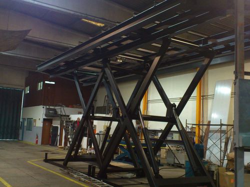 Tavola elevatrice a forbice - PE - ACL - Alfredo Cardoso Ltd - stazionaria