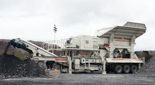 Impianto di frantumazione a ganascia - Nordberg® NW series - Metso Automation - mobile / gommato