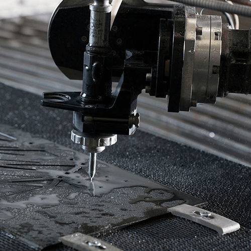 Testa di taglio a getto d'acqua - Dynamic Waterjet® - Flow Europe GmbH - Flow Waterjet Europe - 5 assi