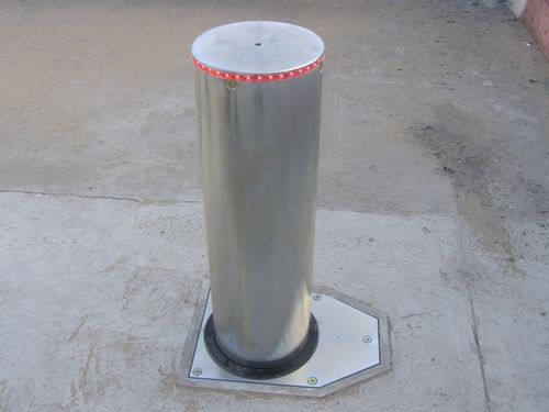 Dissuasore a scomparsa pneumatico - BLG-05 - EL-GO TEAM security systems - elettroidraulico / in acciaio inossidabile