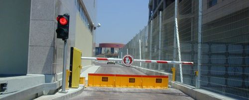 Dissuasore a scomparsa pneumatico - EL-GO TEAM security systems - road-blocker